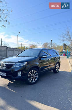 Внедорожник / Кроссовер Kia Sorento 2012 в 