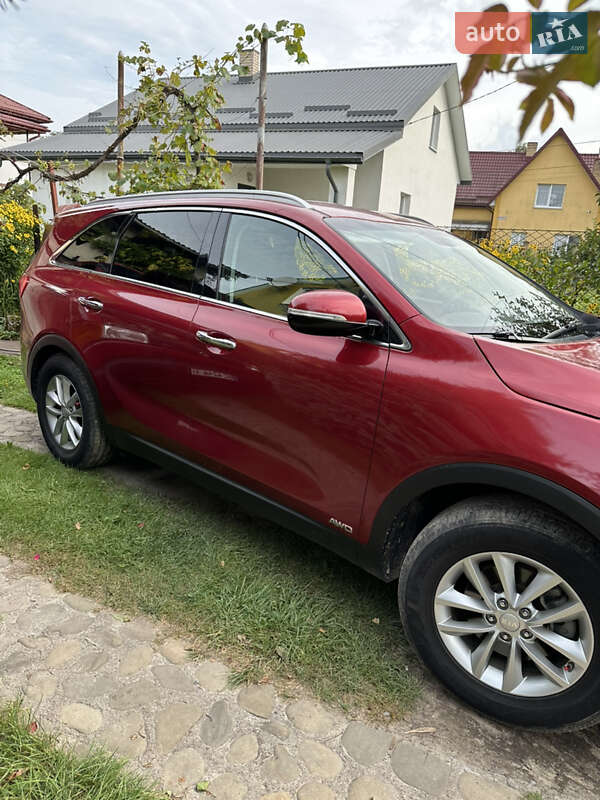 Позашляховик / Кросовер Kia Sorento 2015 в Львові