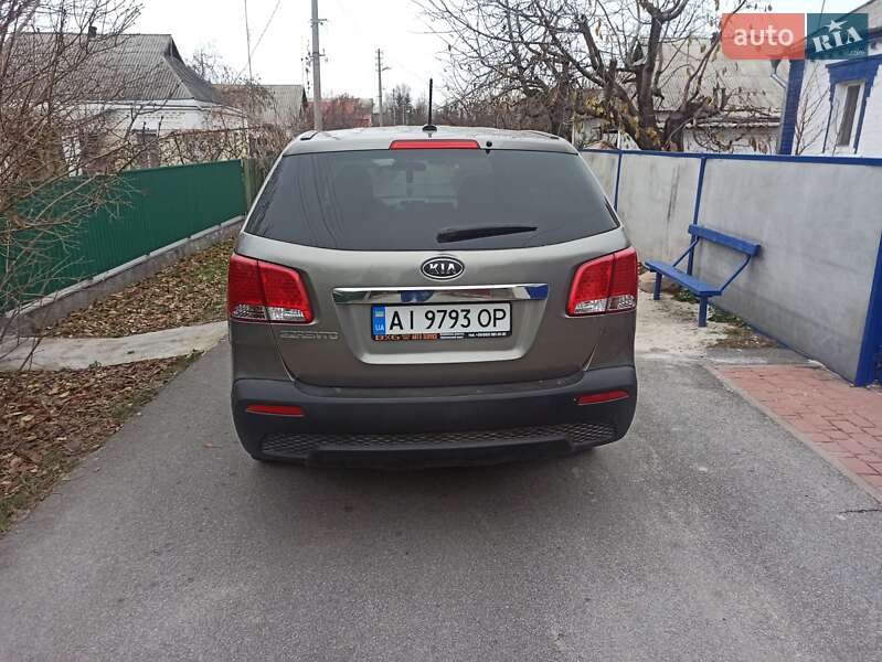 Внедорожник / Кроссовер Kia Sorento 2013 в Мироновке