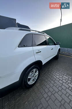 Внедорожник / Кроссовер Kia Sorento 2012 в Новоднестровске