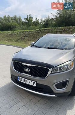 Внедорожник / Кроссовер Kia Sorento 2016 в 