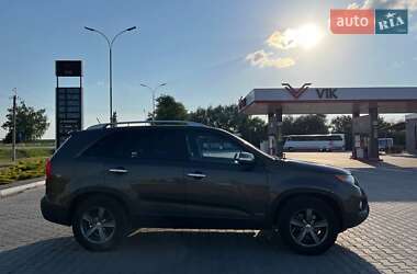 Внедорожник / Кроссовер Kia Sorento 2011 в 