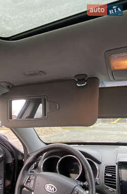 Внедорожник / Кроссовер Kia Sorento 2011 в 