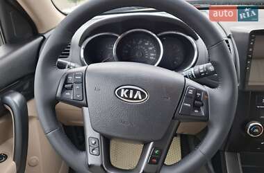 Внедорожник / Кроссовер Kia Sorento 2013 в 