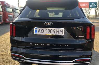 Внедорожник / Кроссовер Kia Sorento 2021 в 