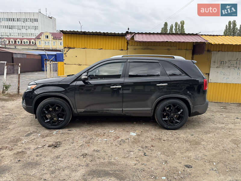 Позашляховик / Кросовер Kia Sorento 2010 в Сумах