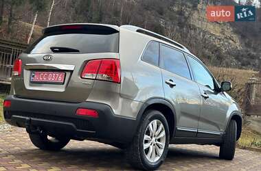 Внедорожник / Кроссовер Kia Sorento 2010 в Надворной