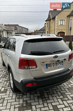 Внедорожник / Кроссовер Kia Sorento 2011 в Новоселице