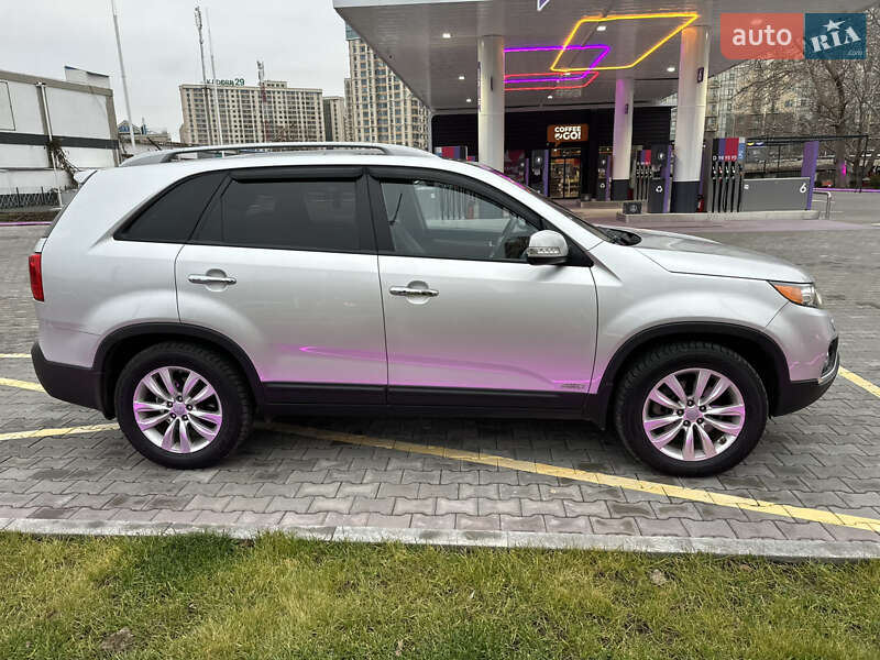 Позашляховик / Кросовер Kia Sorento 2012 в Одесі