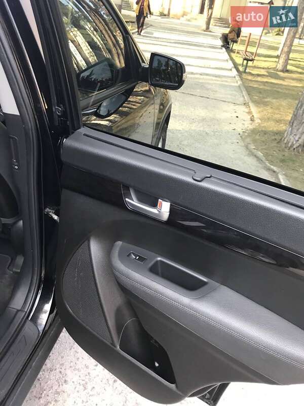 Внедорожник / Кроссовер Kia Sorento 2014 в Киеве фото 4 Внедорожник / Кроссовер Kia Sorento 2014 в Киеве