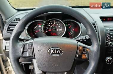 Внедорожник / Кроссовер Kia Sorento 2010 в Киеве