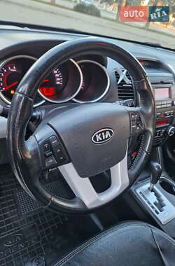 Позашляховик / Кросовер Kia Sorento 2010 в Чернівцях