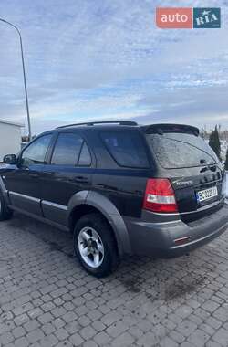 Внедорожник / Кроссовер Kia Sorento 2004 в Городке