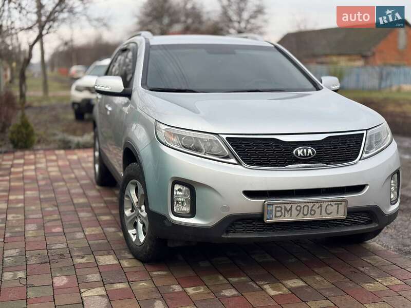 Внедорожник / Кроссовер Kia Sorento 2013 в Ромнах
