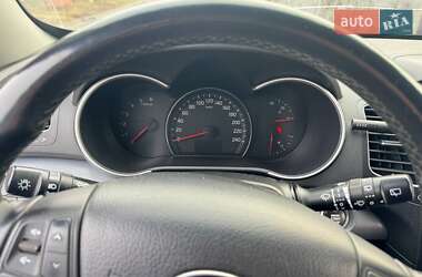 Внедорожник / Кроссовер Kia Sorento 2013 в 