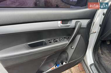 Внедорожник / Кроссовер Kia Sorento 2013 в 