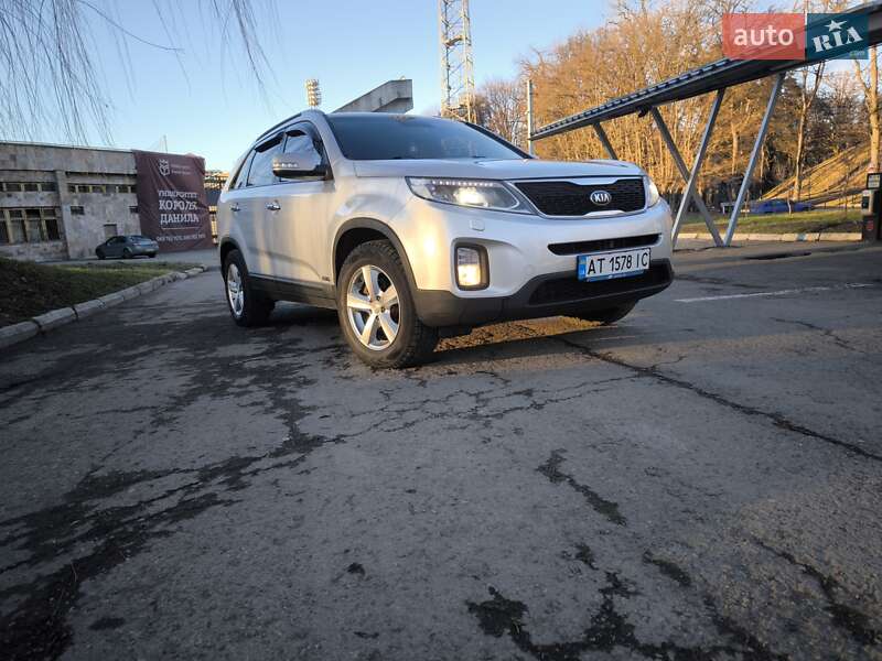 Внедорожник / Кроссовер Kia Sorento 2013 в Ивано-Франковске