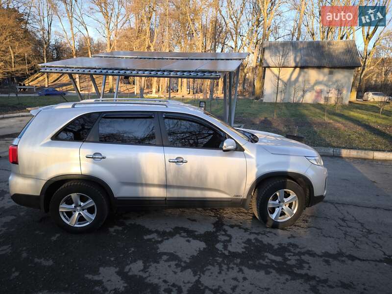 Внедорожник / Кроссовер Kia Sorento 2013 в Ивано-Франковске