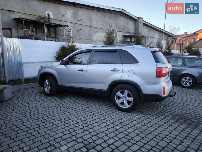Внедорожник / Кроссовер Kia Sorento 2013 в Ивано-Франковске