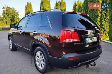 Позашляховик / Кросовер Kia Sorento 2010 в Дубні