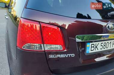 Позашляховик / Кросовер Kia Sorento 2010 в Дубні