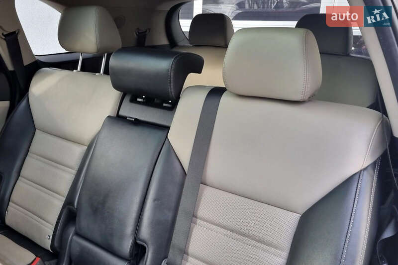 Внедорожник / Кроссовер Kia Sorento 2017 в Тернополе