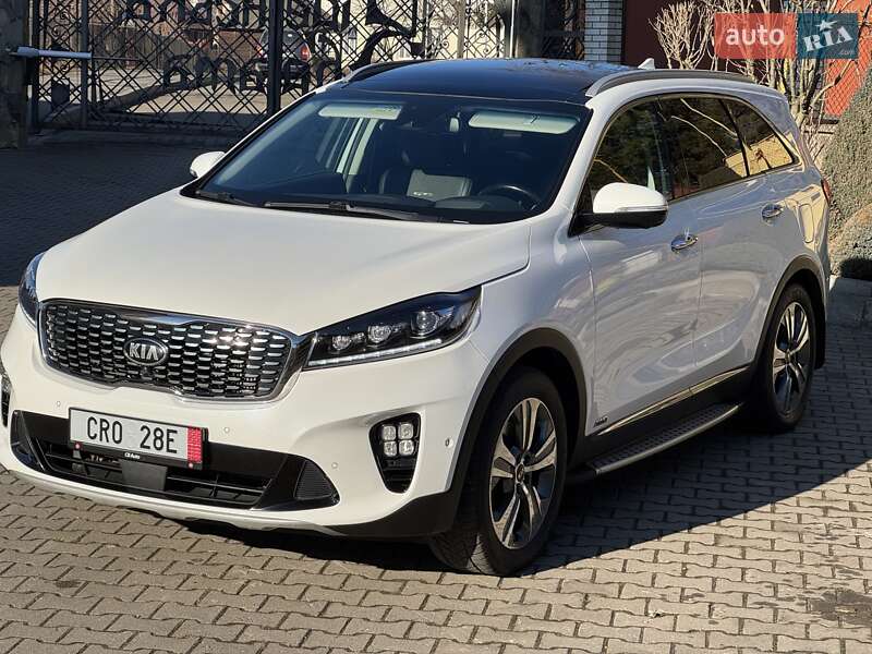 Позашляховик / Кросовер Kia Sorento 2019 в Чернівцях