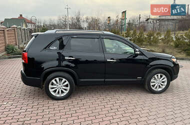 Позашляховик / Кросовер Kia Sorento 2010 в Чернівцях