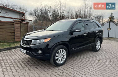 Позашляховик / Кросовер Kia Sorento 2010 в Чернівцях