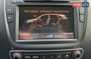 Внедорожник / Кроссовер Kia Sorento 2014 в Луцке