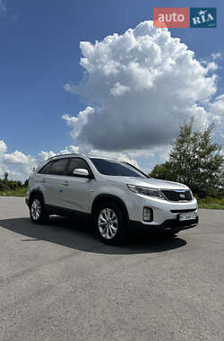 Позашляховик / Кросовер Kia Sorento 2012 в Івано-Франківську