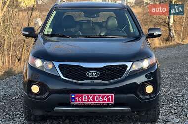 Позашляховик / Кросовер Kia Sorento 2011 в Івано-Франківську