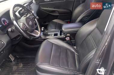Внедорожник / Кроссовер Kia Sorento 2017 в 