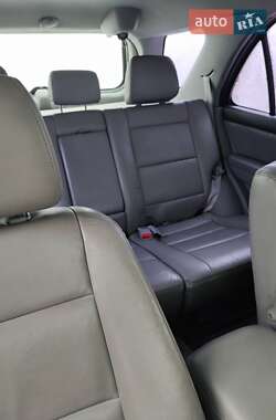 Внедорожник / Кроссовер Kia Sorento 2003 в 
