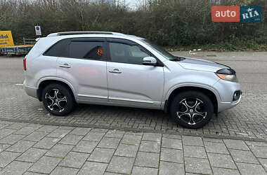 Внедорожник / Кроссовер Kia Sorento 2010 в 