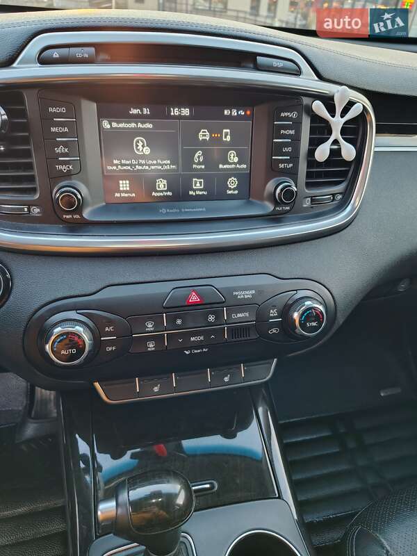 Позашляховик / Кросовер Kia Sorento 2017 в Тернополі фото 17 Позашляховик / Кросовер Kia Sorento 2017 в Тернополі