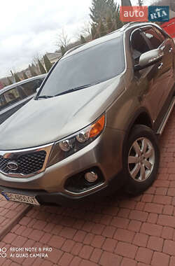 Позашляховик / Кросовер Kia Sorento 2010 в Мостиській