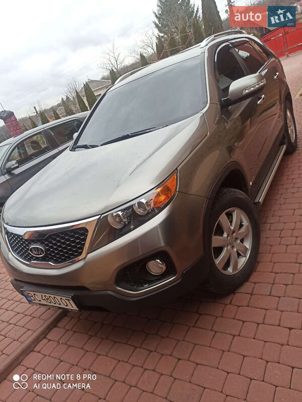 Внедорожник / Кроссовер Kia Sorento 2010 в 