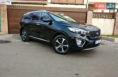 Внедорожник / Кроссовер Kia Sorento 2015 в Одессе