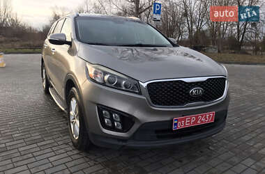 Внедорожник / Кроссовер Kia Sorento 2016 в Червонограде