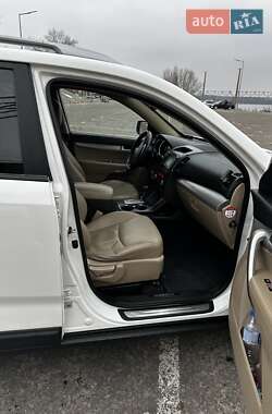 Внедорожник / Кроссовер Kia Sorento 2010 в 