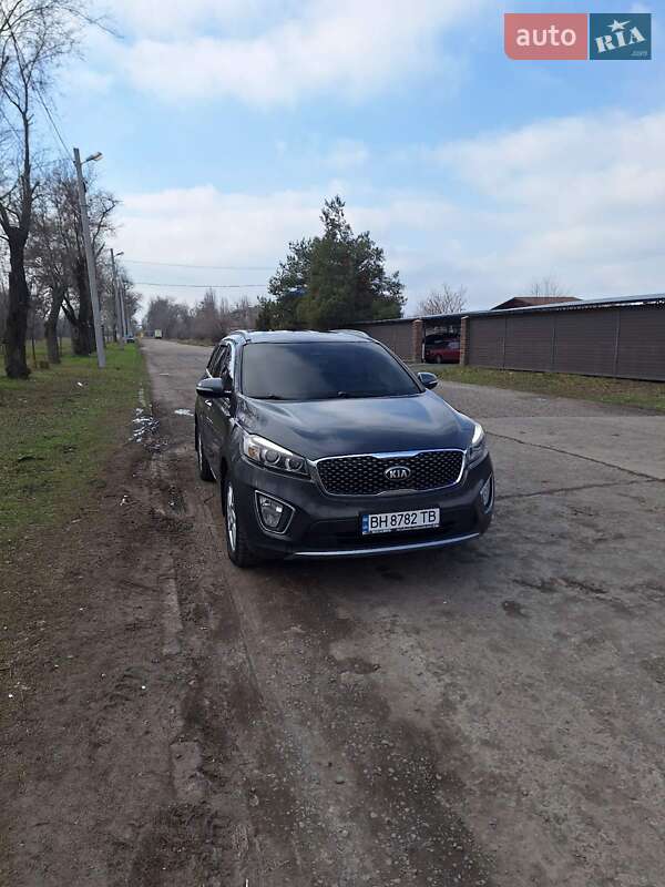 Позашляховик / Кросовер Kia Sorento 2015 в Кривому Розі