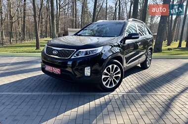 Внедорожник / Кроссовер Kia Sorento 2014 в 