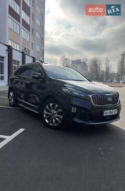 Внедорожник / Кроссовер Kia Sorento 2018 в Вишневом