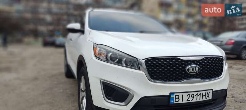 Внедорожник / Кроссовер Kia Sorento 2015 в Киеве