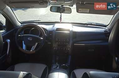 Внедорожник / Кроссовер Kia Sorento 2010 в 