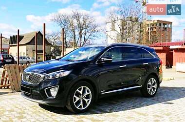 Позашляховик / Кросовер Kia Sorento 2015 в Чернівцях