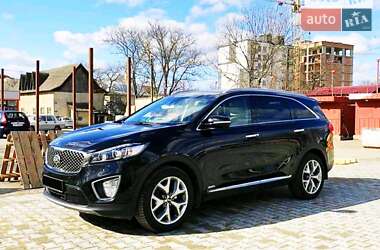 Позашляховик / Кросовер Kia Sorento 2015 в 