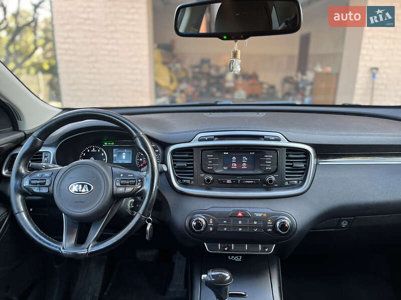 Внедорожник / Кроссовер Kia Sorento 2015 в Львове фото 10 Внедорожник / Кроссовер Kia Sorento 2015 в Львове