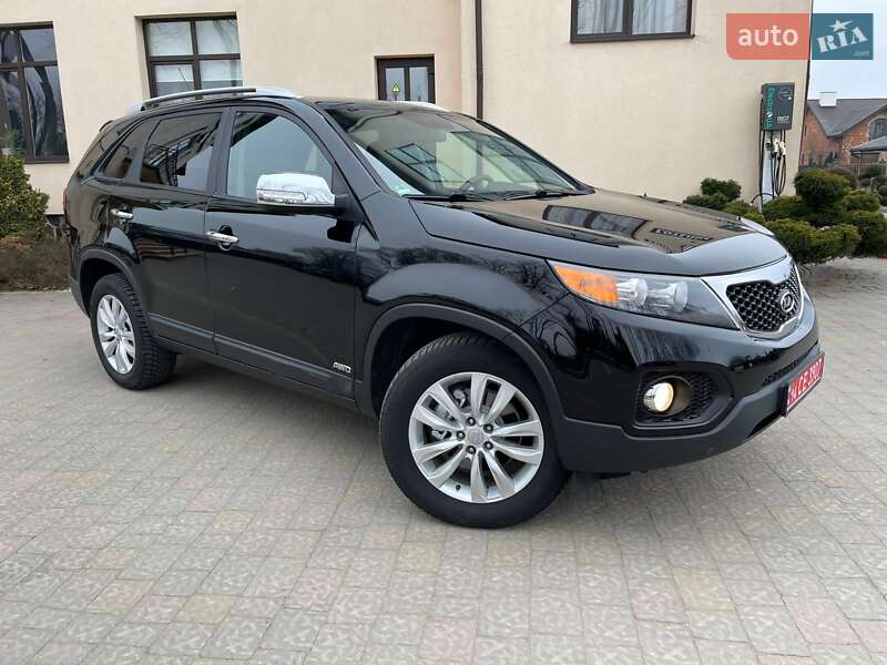 Внедорожник / Кроссовер Kia Sorento 2011 в Стрые